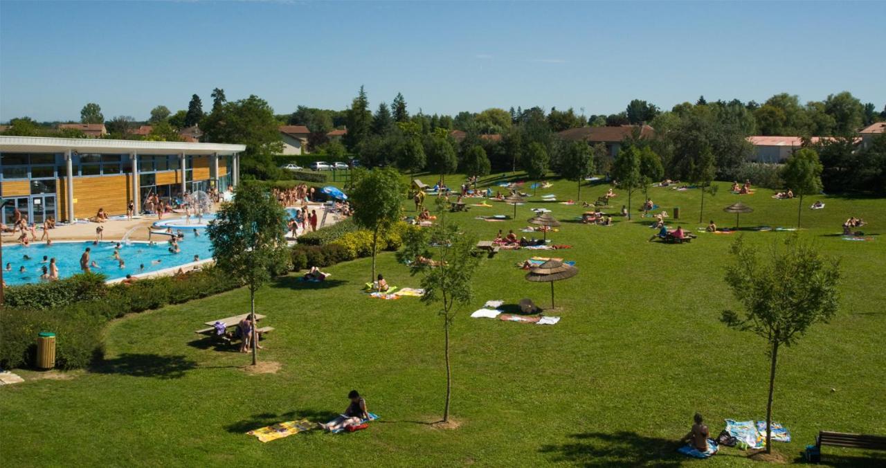 Onlycamp Camping le Champ d'été Reyssouze Extérieur photo