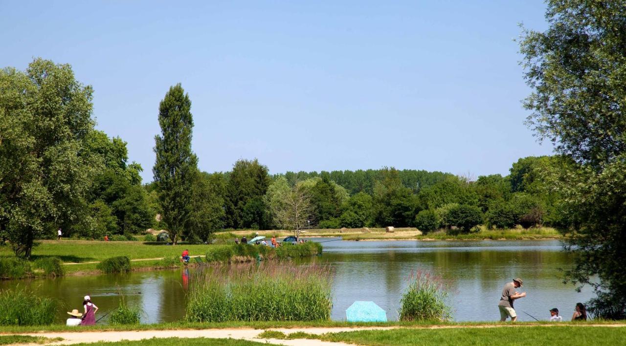 Onlycamp Camping le Champ d'été Reyssouze Extérieur photo